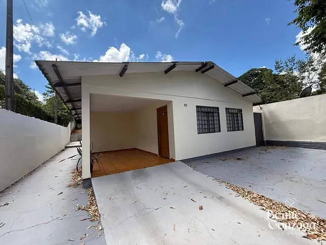 Casa com 414m² 3 quartos e 1 banheiro, à venda, no bairro Vila Marumby em Maringá