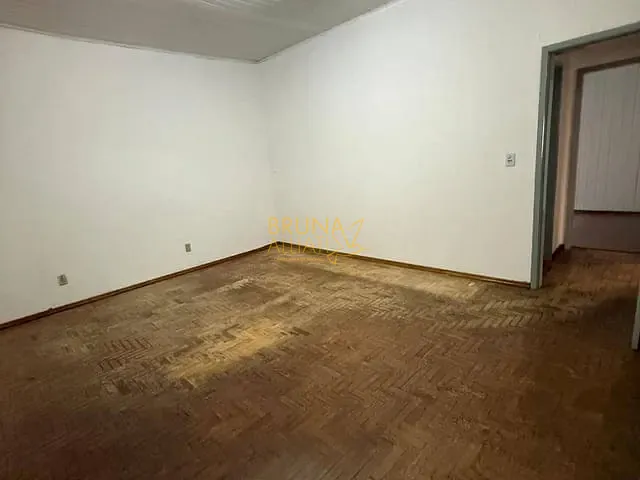 Casa 3 quartos e 1 banheiro, para alugar, no bairro Centro em Sapiranga