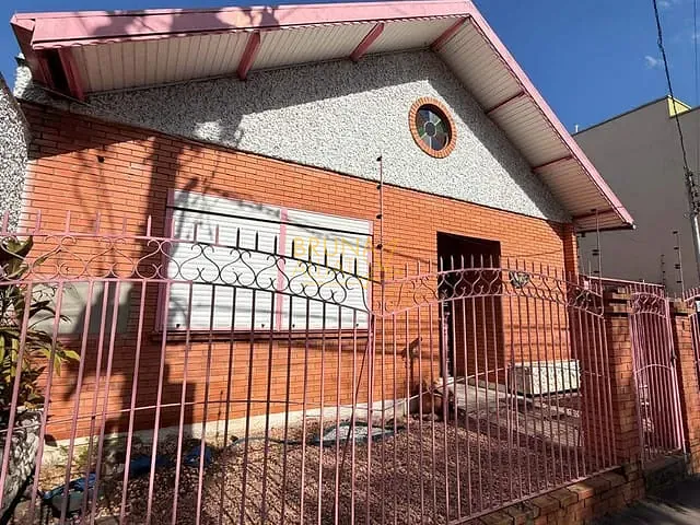 Casa 3 quartos e 1 banheiro, para alugar, no bairro Centro em Sapiranga