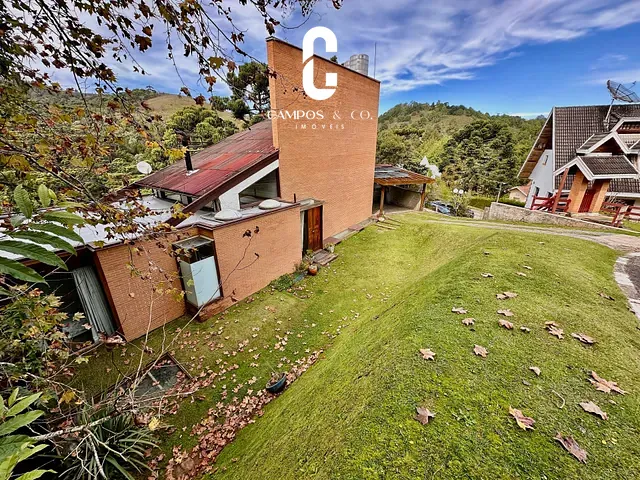 Casa com 1077m² 6 quartos e 6 banheiros, à venda, no bairro Jardim Véu da Noiva em Campos Do Jordão