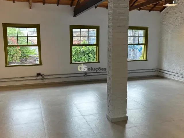 Casa para alugar, no bairro Pinheiros em São Paulo