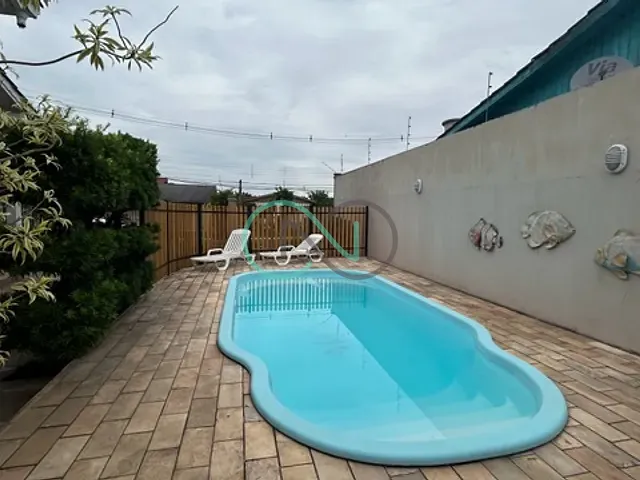 Casa com 576m² 3 quartos e 2 banheiros, à venda, no bairro Centenário em Sapiranga