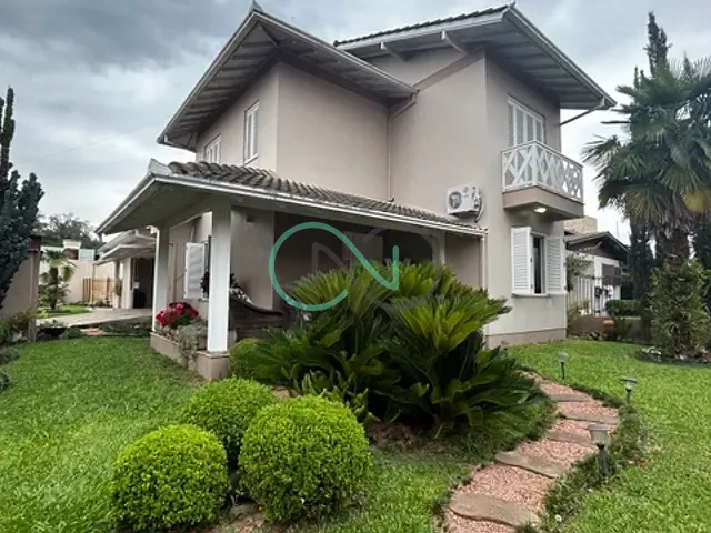 Casa com 576m² 3 quartos e 2 banheiros, à venda, no bairro Centenário em Sapiranga