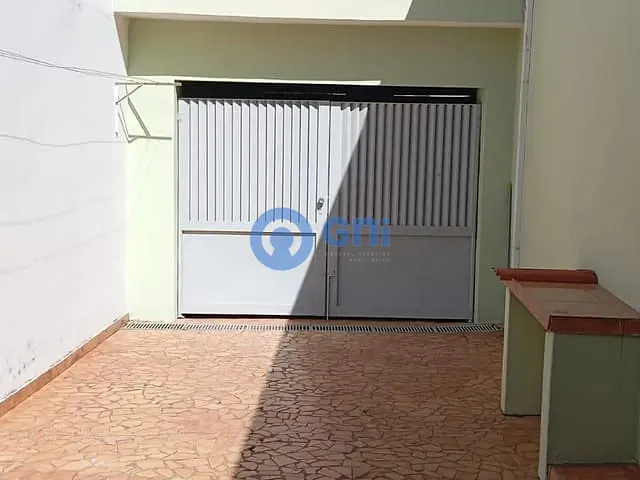 Casa 2 quartos e 2 banheiros, para alugar, no bairro Vila Carvalho em Sorocaba