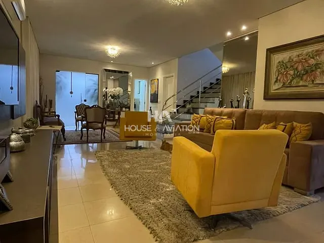 Casa com 360m² 3 quartos e 6 banheiros, à venda, no bairro Loteamento Portal do Sol II em Goiânia
