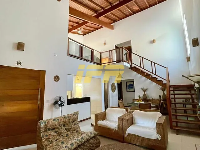 Casa com 342m² 4 quartos e 6 banheiros, à venda, no bairro Toninhas em Ubatuba
