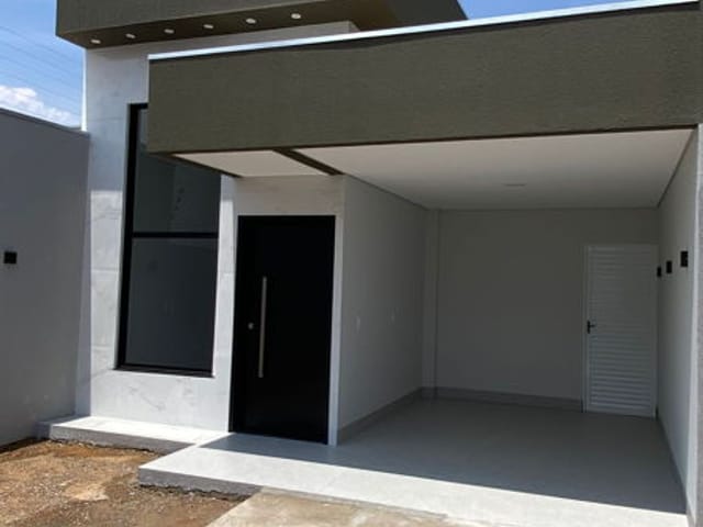 Casa com 216m² 3 quartos e 2 banheiros, à venda, no bairro Vila Pirineu em Várzea Grande