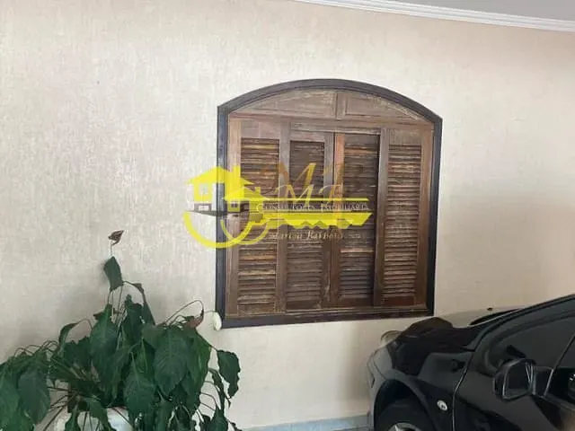 Casa com 300m² 3 quartos e 2 banheiros, à venda, no bairro Vila Aeroporto em Campinas