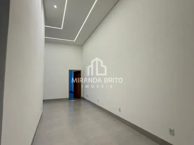 Casa 3 quartos e 2 banheiros, à venda, no bairro Vila Oliveira em Aparecida de Goiânia