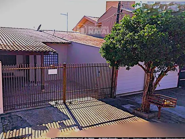 Casa com 150m² 2 quartos e 1 banheiro, à venda, no bairro Jardim Pérola em Londrina