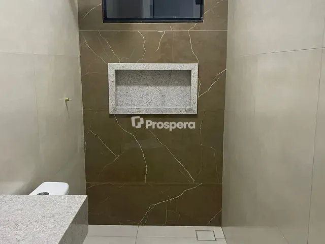 Casa com 180m² 3 quartos e 2 banheiros, à venda, no bairro Residencial Solar Central Park em Aparecida de Goiânia