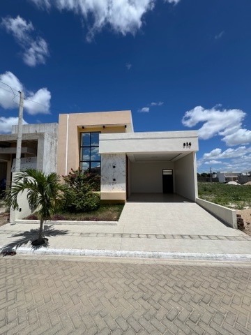 Casa 3 quartos e 3 banheiros, à venda, no bairro Canafístula em Arapiraca