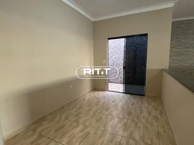 Casa com 300m² 3 quartos e 1 banheiro, à venda, no bairro Jardim Residencial Ravagnani em Sumaré