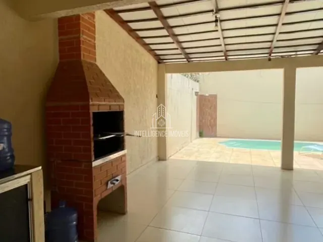 Casa 2 quartos e 1 banheiro, à venda, no bairro Centro-Sul em Várzea Grande