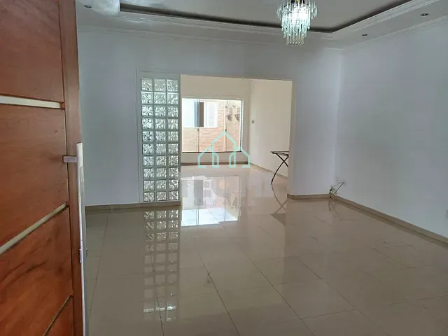 Casa com 400m² 3 quartos e 4 banheiros, à venda, no bairro Jardim das Nações em Taubaté