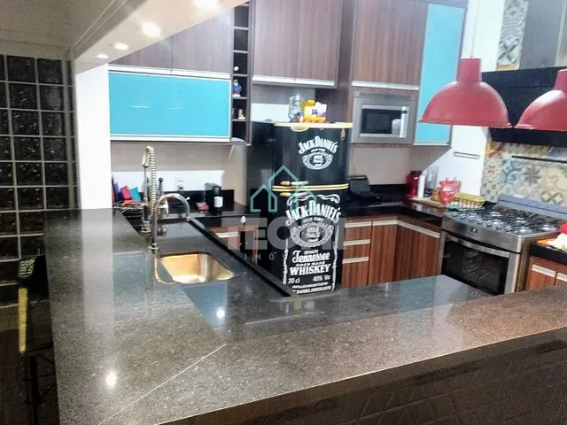 Casa com 400m² 3 quartos e 4 banheiros, à venda, no bairro Jardim das Nações em Taubaté