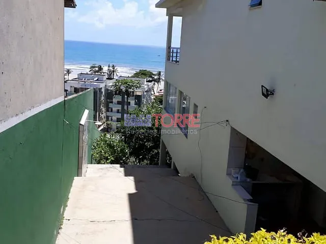 Casa com 600m² 5 quartos e 6 banheiros, à venda, no bairro Nossa Senhora da Vitória em Ilhéus