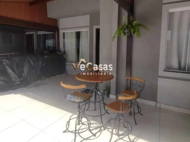 Casa 2 quartos e 1 banheiro, à venda, no bairro Residencial Praia Âncora em Rio das Ostras