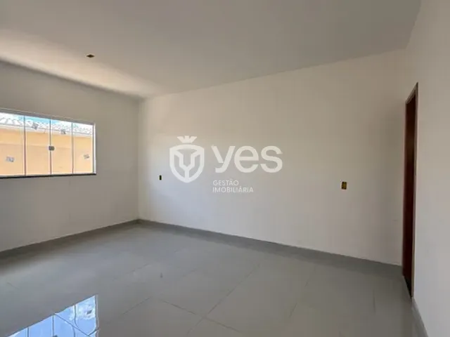 Casa 3 quartos e 2 banheiros, à venda, no bairro Residencial Camuá em Araxá