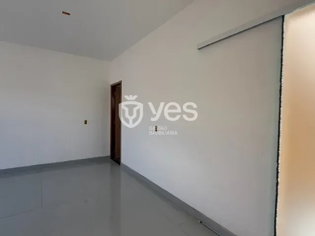 Casa 3 quartos e 2 banheiros, à venda, no bairro Residencial Camuá em Araxá