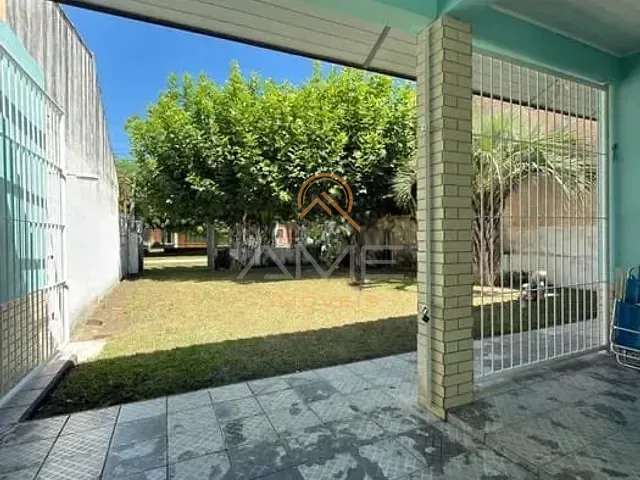 Casa 3 quartos e 2 banheiros, à venda, no bairro Cassino em Rio Grande