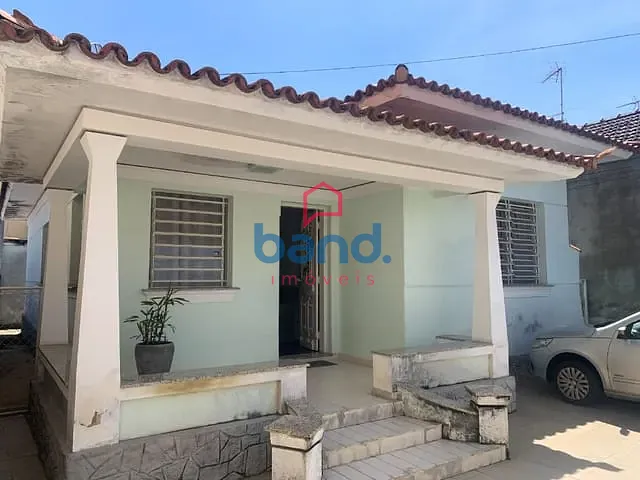 Casa com 506m² 3 quartos e 2 banheiros, à venda, no bairro Centro em Porto Feliz