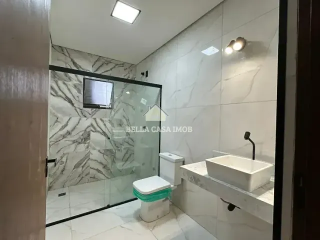 Casa com 200m² 3 quartos e 3 banheiros, à venda, no bairro Wanel Ville em Sorocaba