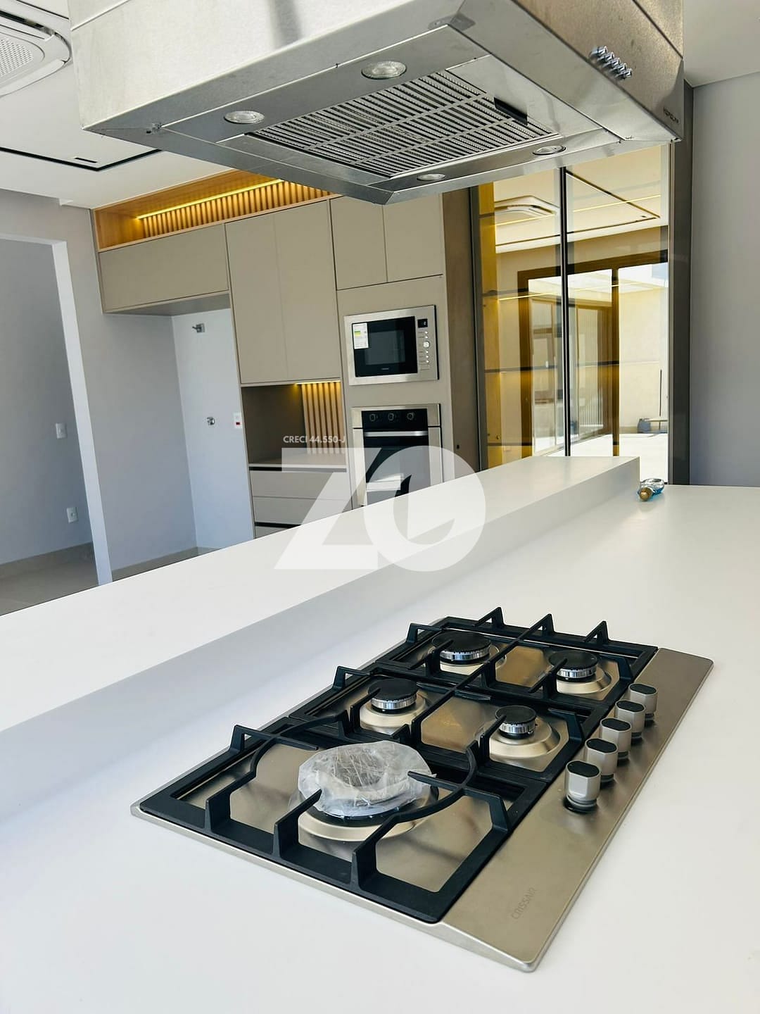 Casa, 3 quartos, 290 m² - Foto 2