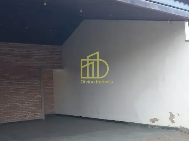 Casa com 360m² 4 quartos e 2 banheiros, à venda, no bairro Parque Campolim em Sorocaba