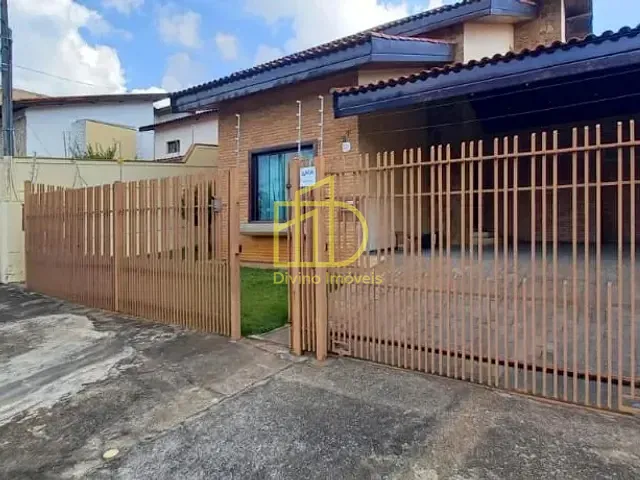 Casa com 360m² 4 quartos e 2 banheiros, à venda, no bairro Parque Campolim em Sorocaba
