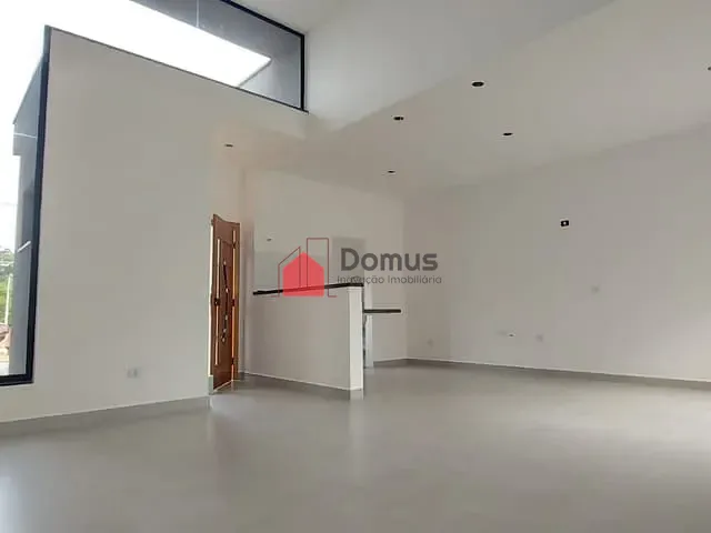 Casa com 175m², à venda, no bairro Residencial Maricá em Pindamonhangaba