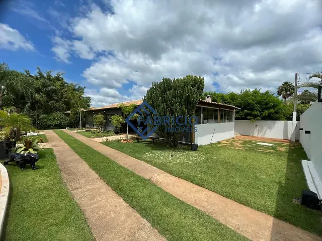 Casa com 4200m² 5 quartos e 5 banheiros, à venda, no bairro Vista Alegre em Vinhedo