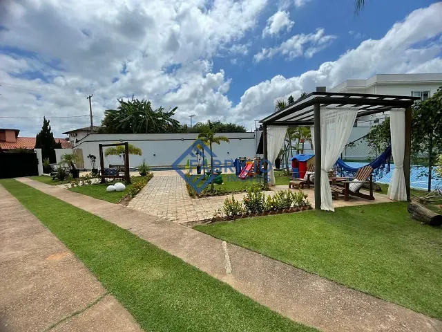 Casa com 4200m² 5 quartos e 5 banheiros, à venda, no bairro Vista Alegre em Vinhedo