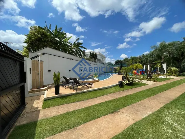 Casa com 4200m² 5 quartos e 5 banheiros, à venda, no bairro Vista Alegre em Vinhedo