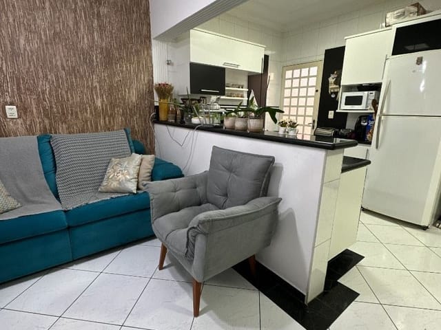 Casa com 150m² 3 quartos e 1 banheiro, à venda, no bairro Parque Nova Carioba em Americana