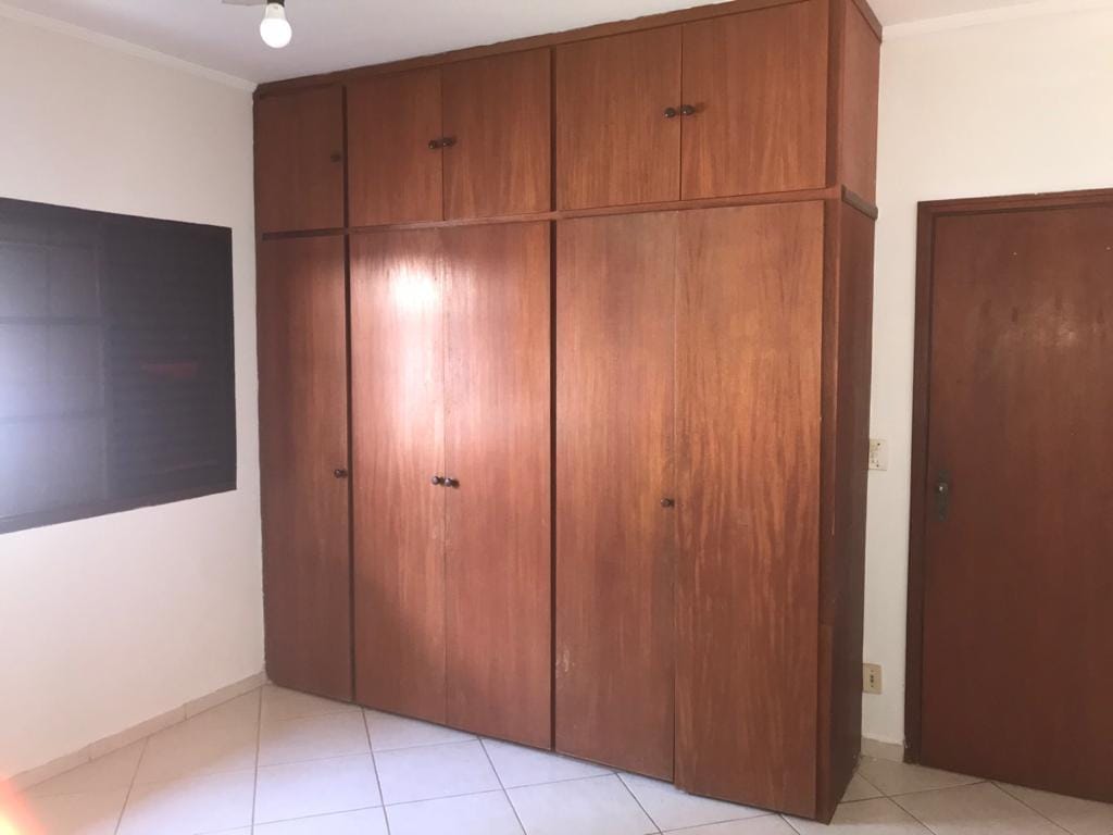 Casa, 4 quartos, 350 m² - Foto 4