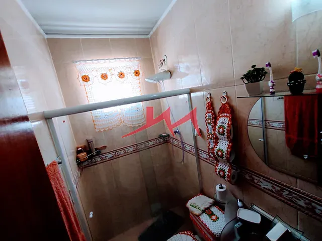 Casa com 130m² 3 quartos e 4 banheiros, à venda, no bairro Barro Vermelho em São Gonçalo