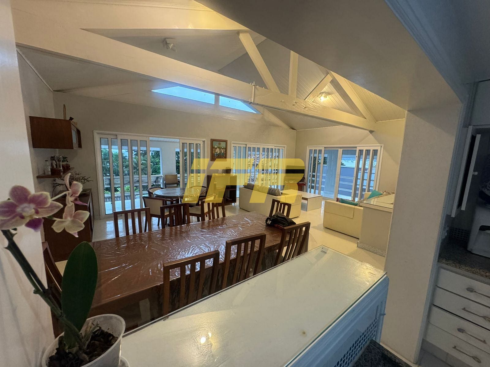 Casa, 4 quartos, 340 m² - Foto 2