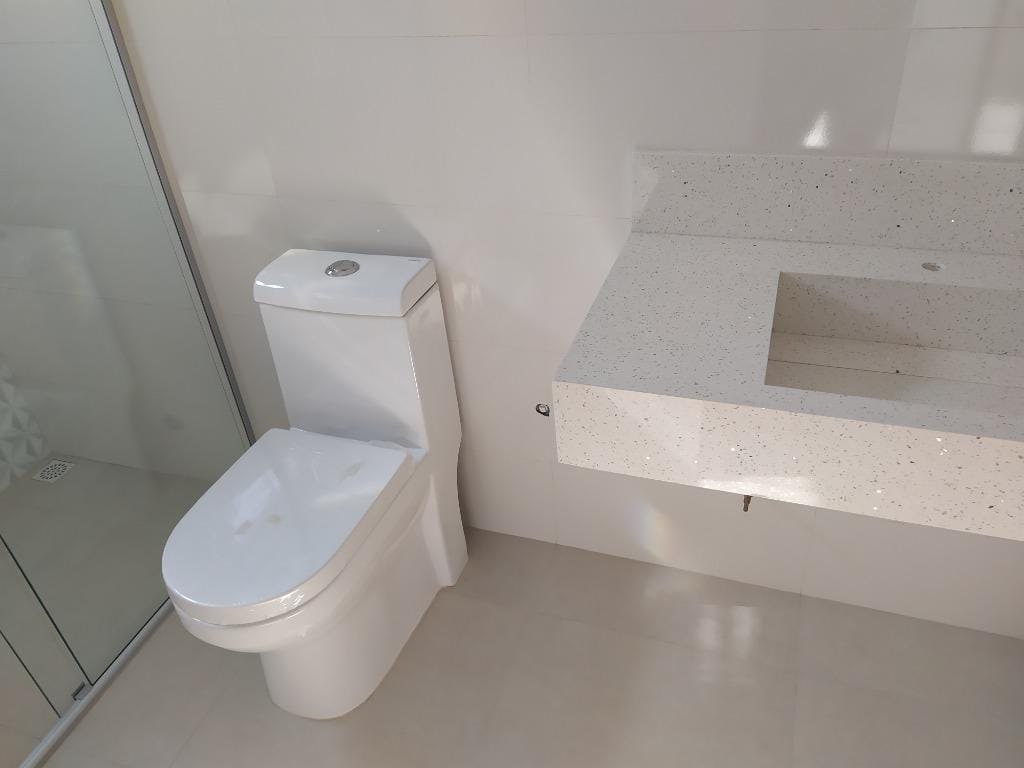 Casa à venda com 3 quartos, 213m² - Foto 5