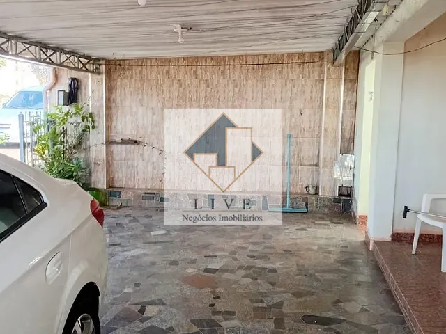 Casa com 200m² 3 quartos e 2 banheiros, à venda, no bairro Antônio Zanaga II em Americana
