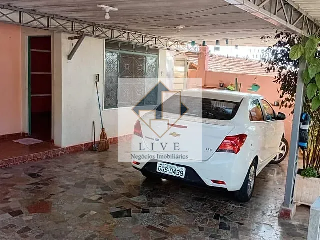 Casa com 200m² 3 quartos e 2 banheiros, à venda, no bairro Antônio Zanaga II em Americana