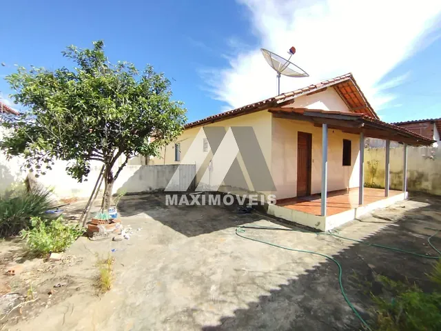 Casa com 310m² 2 quartos e 1 banheiro, à venda, no bairro Canoeiro em Araçuaí