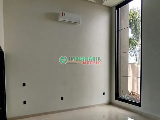 Casa 3 quartos e 2 banheiros, à venda, no bairro Flanboyant 2 em Canarana