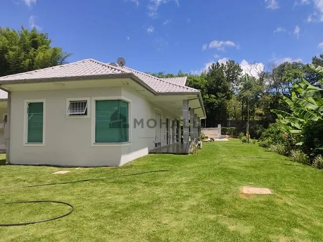 Casa com 1000m² 4 quartos e 1 banheiro, à venda, no bairro Nossa Senhora Auxiliadora em Itajubá