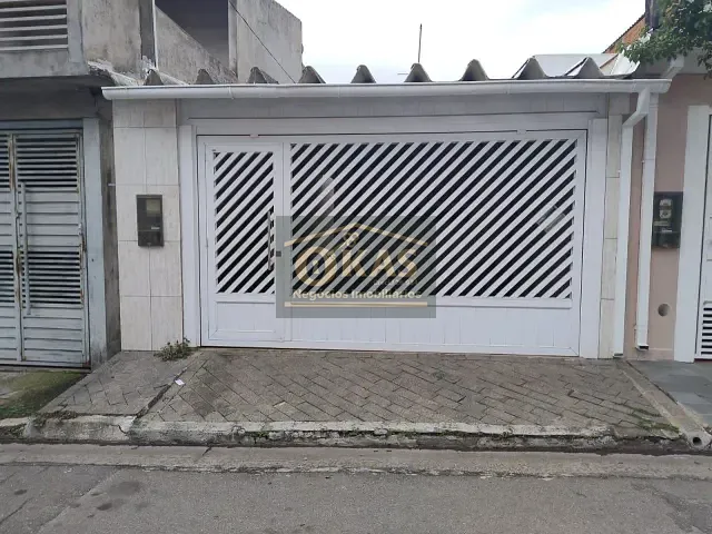 Casa com 125m² 2 quartos e 2 banheiros, à venda, no bairro Jardim Santa Lúcia em Suzano