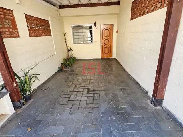 Casa 2 quartos e 1 banheiro, à venda, no bairro Vila Maria Eugênia em Campinas