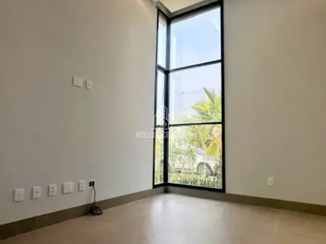 Casa com 458m² 3 quartos e 4 banheiros, à venda, no bairro Condomínio Florais Itália em Cuiabá