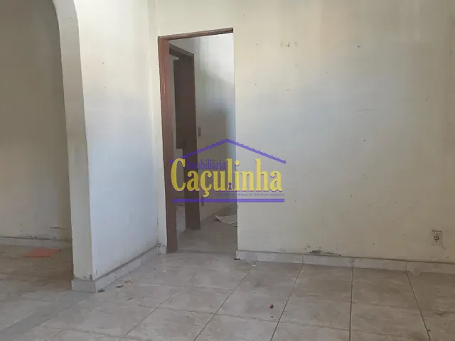 Casa com 80m², à venda, no bairro Nossa Senhora de Santana em Barra do Piraí