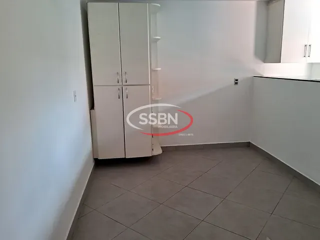 Casa 3 quartos e 1 banheiro, à venda ou para alugar, no bairro Centro em Nova Odessa