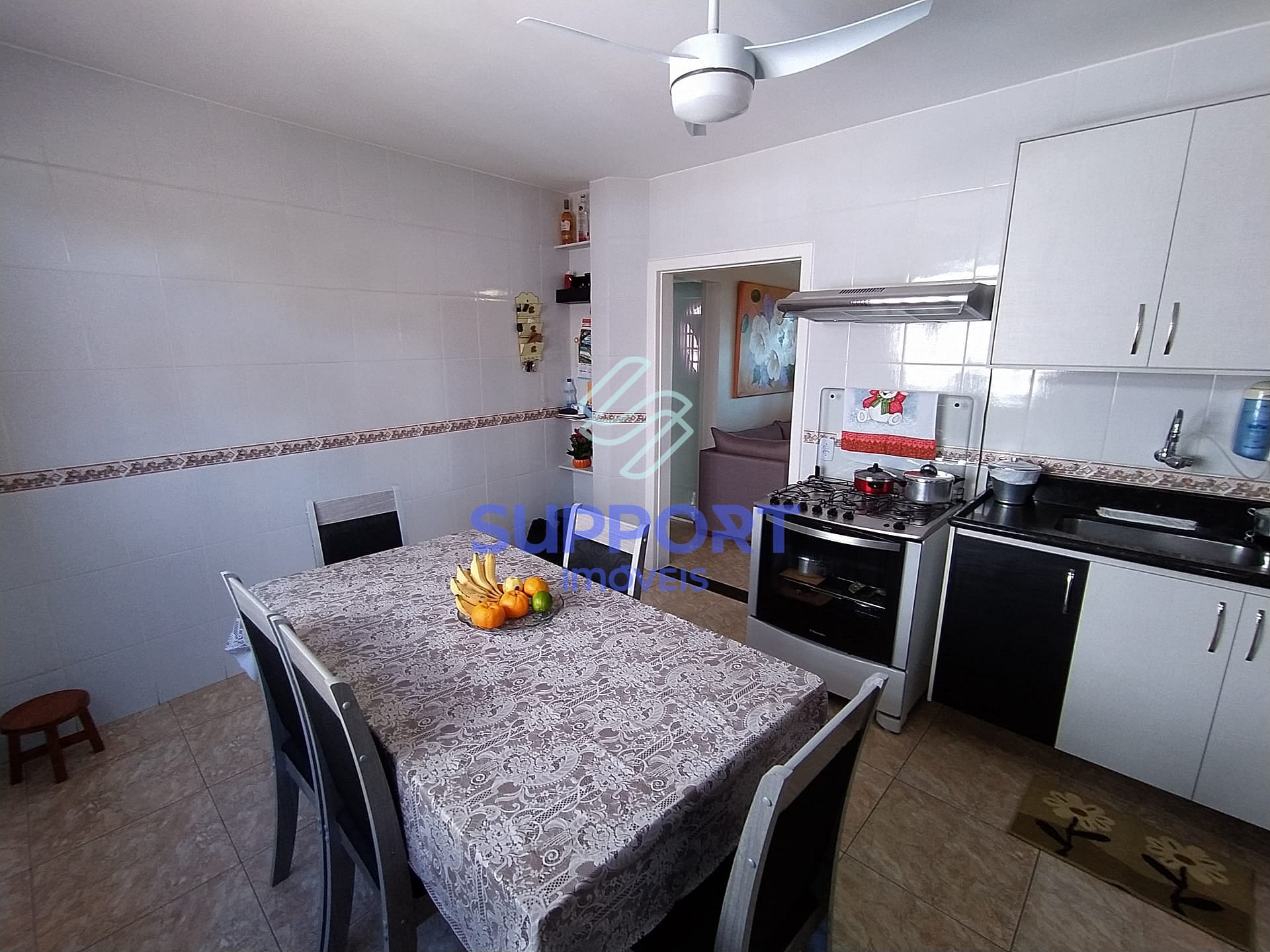 Casa à venda com 10 quartos, 370m² - Foto 9